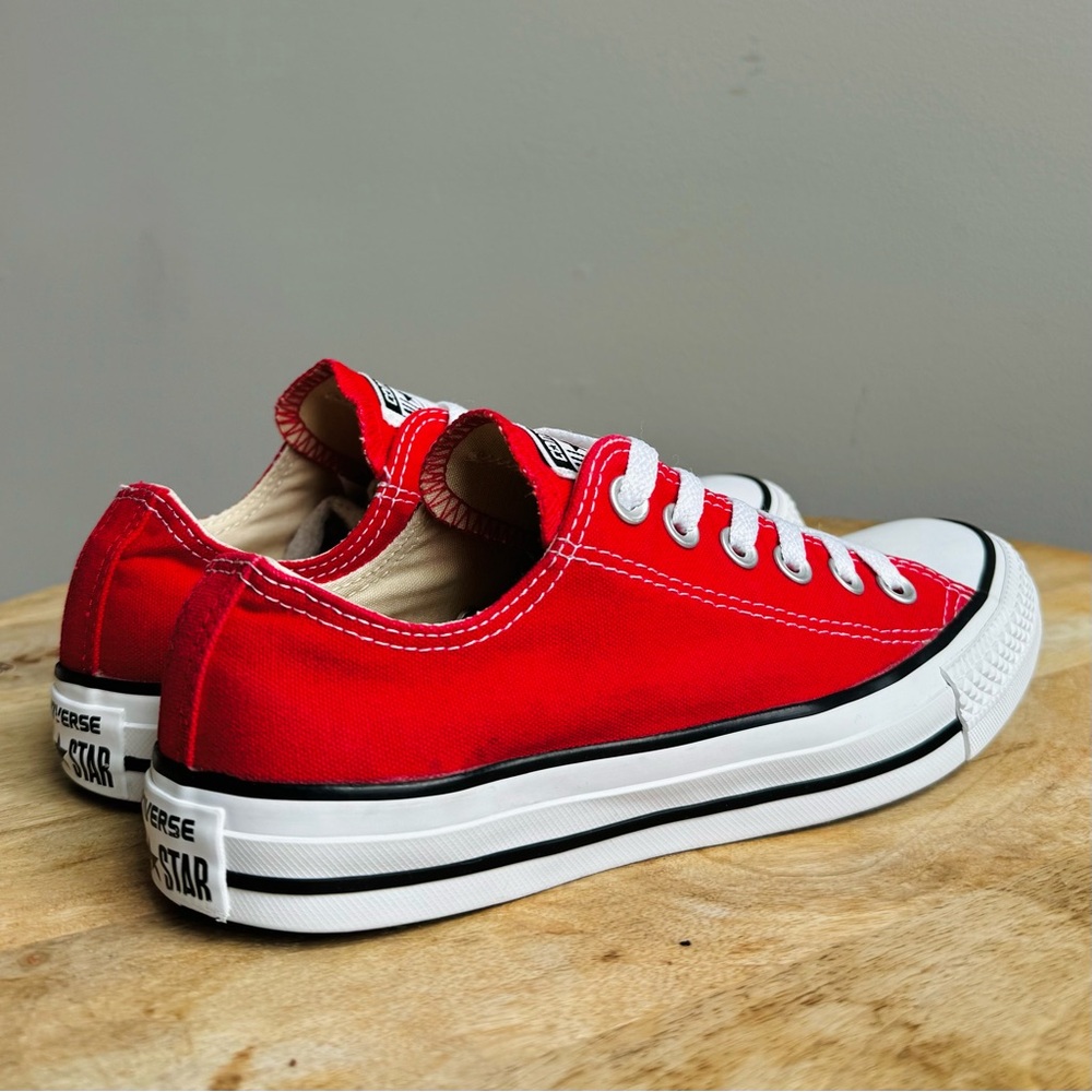 Converse All Star Red Low Top Women’s Size 7 Lace Up Canvas Shoes Sneakers - Picture 6 of 10
